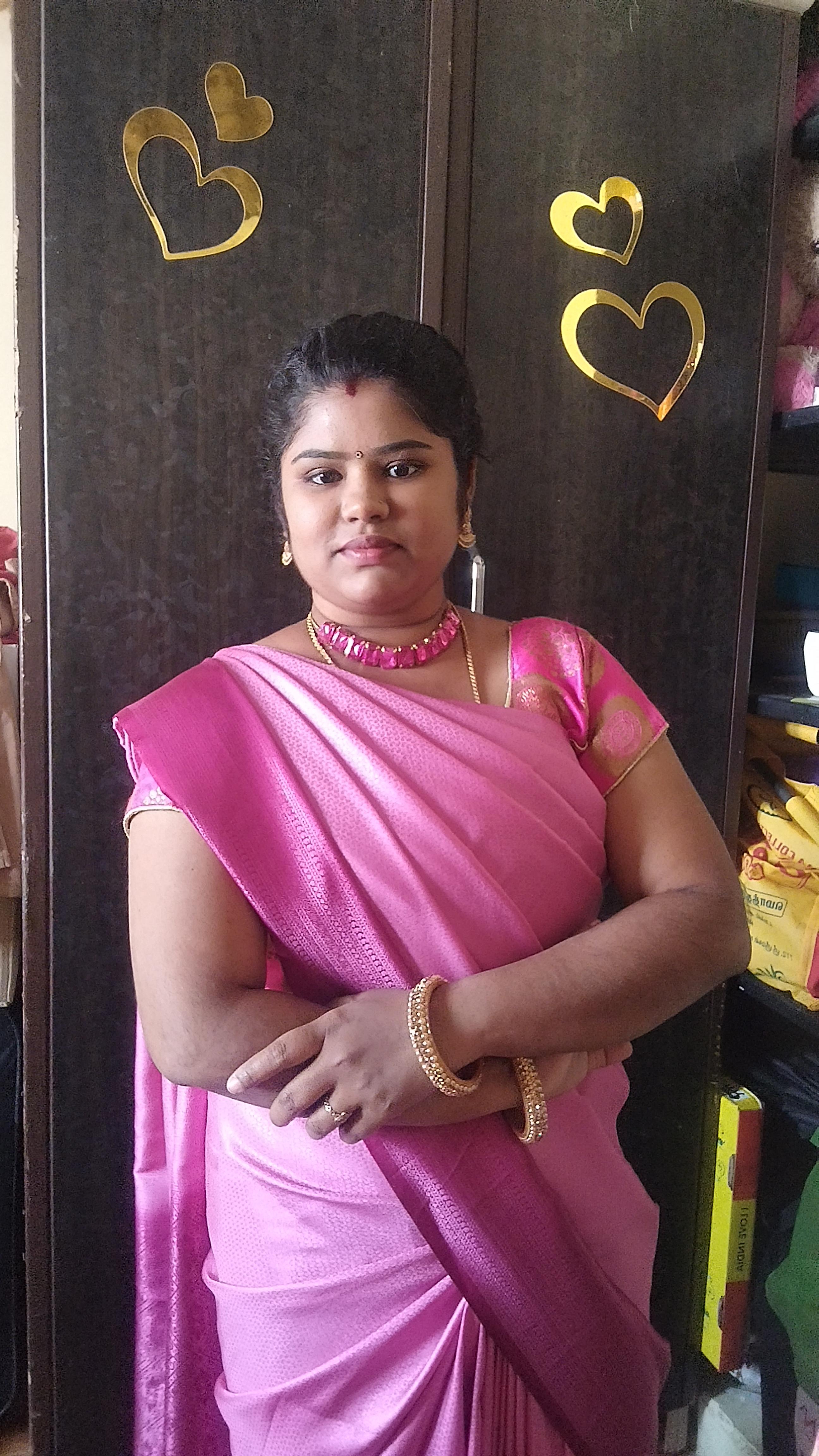 Gayathri Naveen
