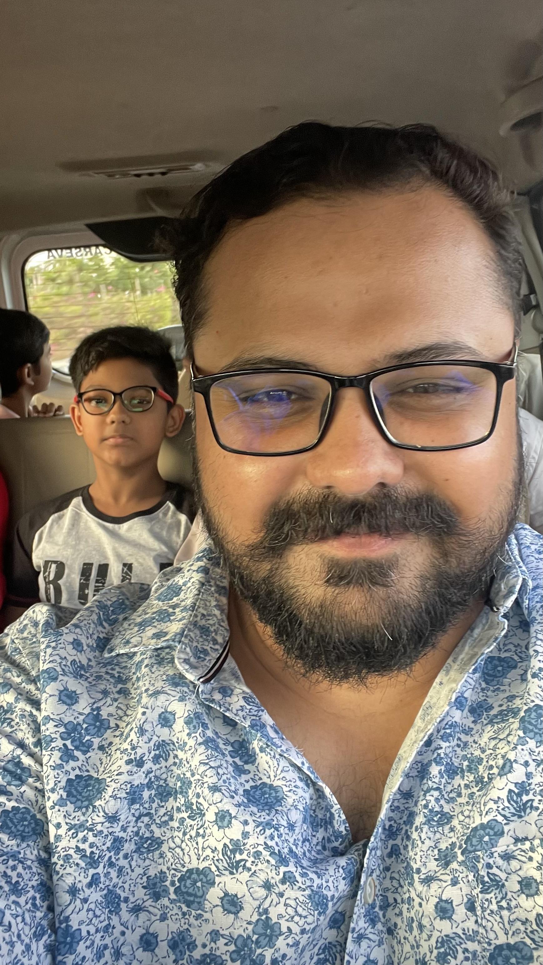 SHREYAS PURANDARE
