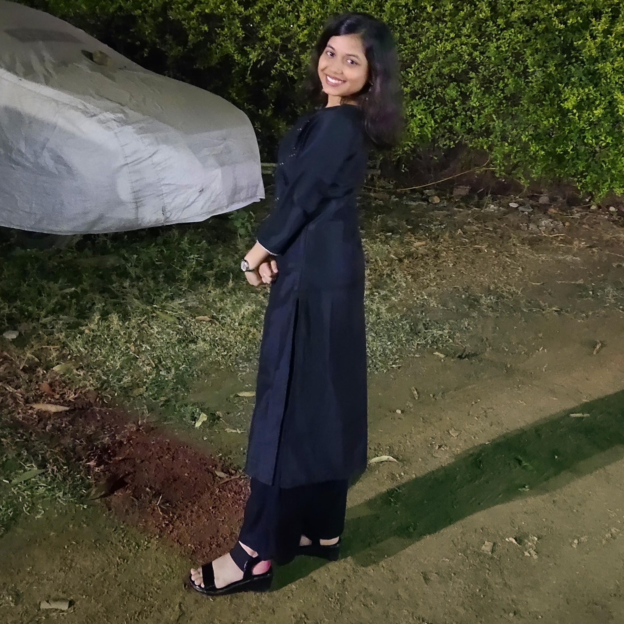 Sakshi Tandon